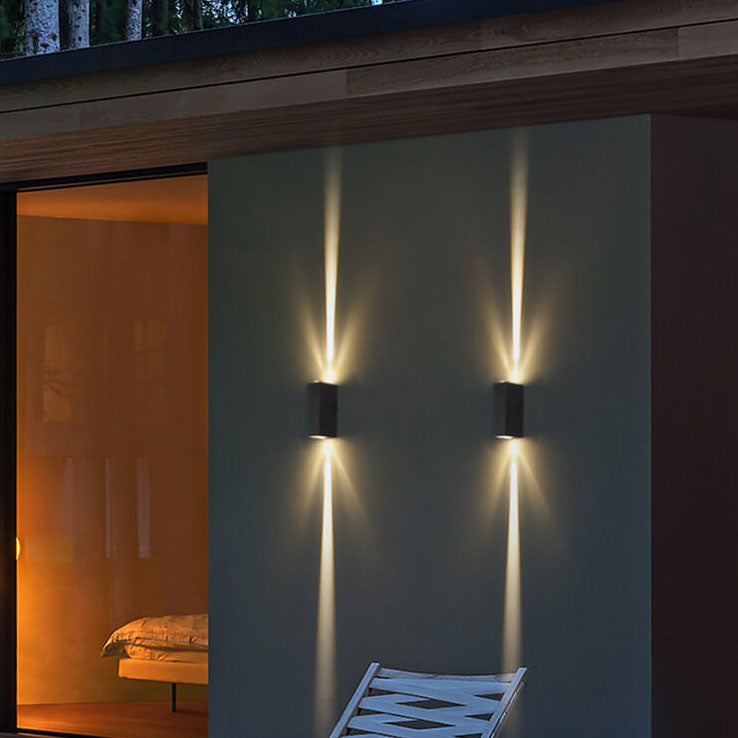 Aluminium Outdoor Wall Sconce lifestyle