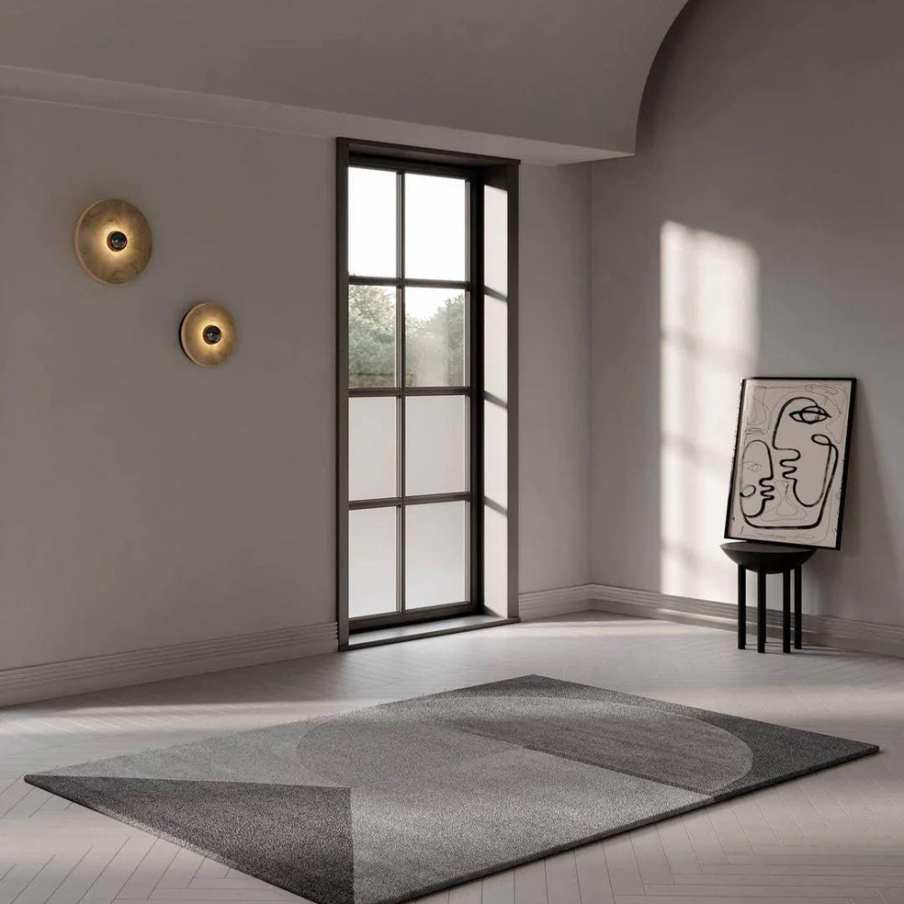 Alabaster Radiance Minimalist Elegance Wall Lamp