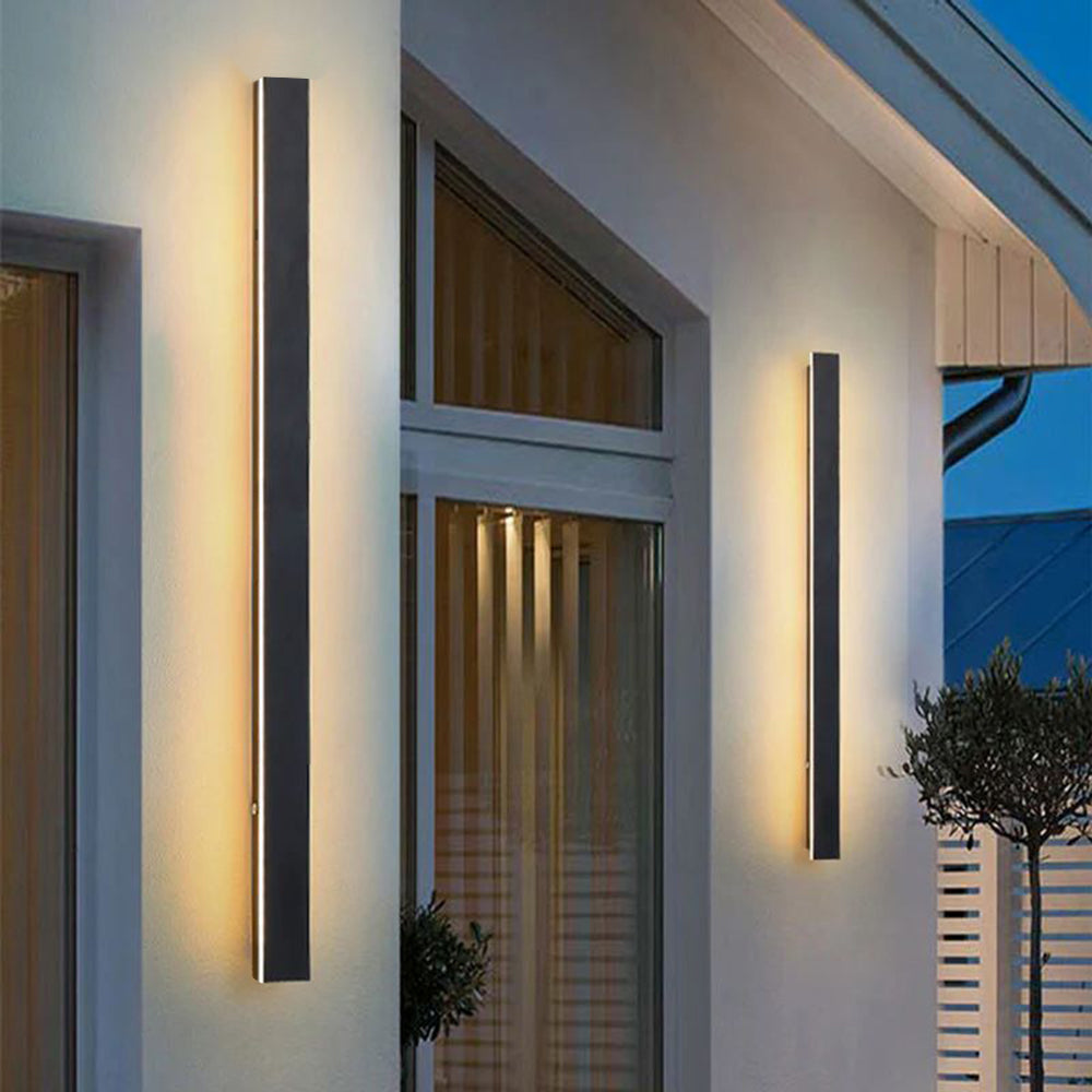 Silex linear outdoor LED wall light matte black — GildNest UK