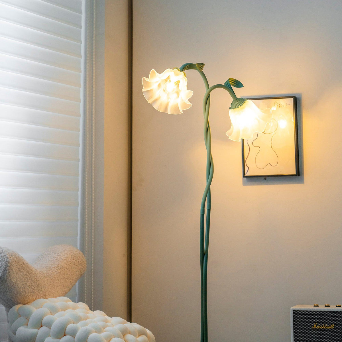 Calla Flowers Floor Lamp detail