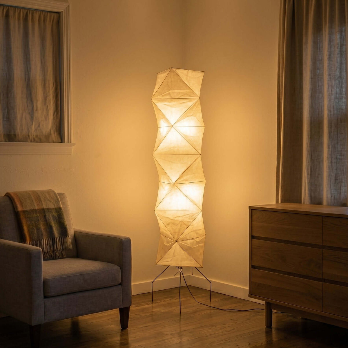 Akari UF4-L8 Floor Lamp