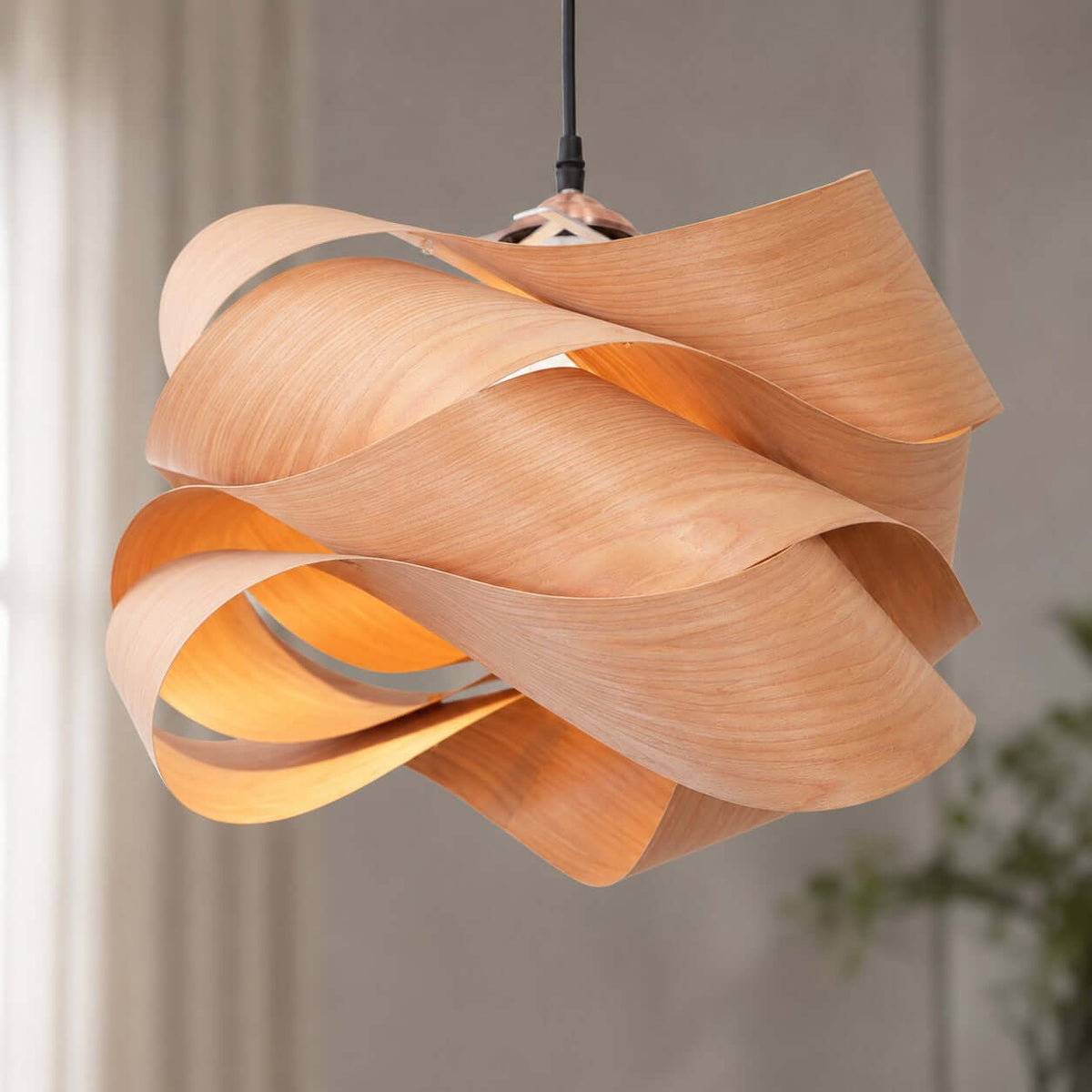 Link Pendant Light detail
