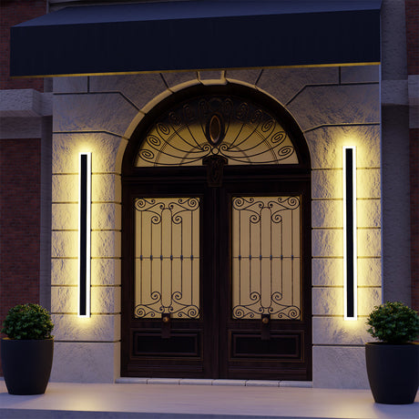 Vynn Linear Outdoor Wall Light warm white steady