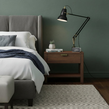 Modryx Adjustable Wall Lamp adjustable arm detail