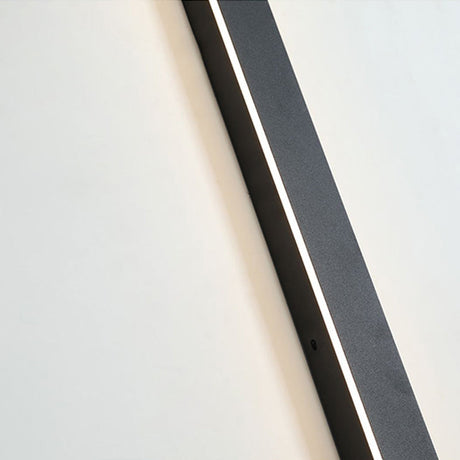 Silex linear outdoor LED wall light matte black — GildNest UK