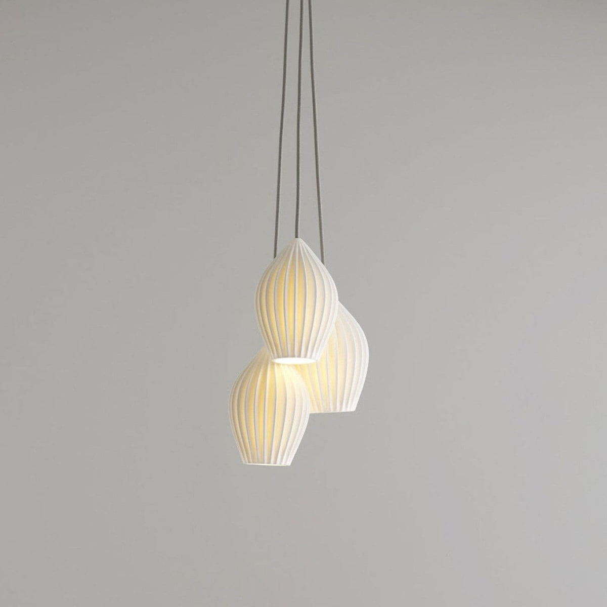 Ceramic Ribbed Pendant Light 3-Light