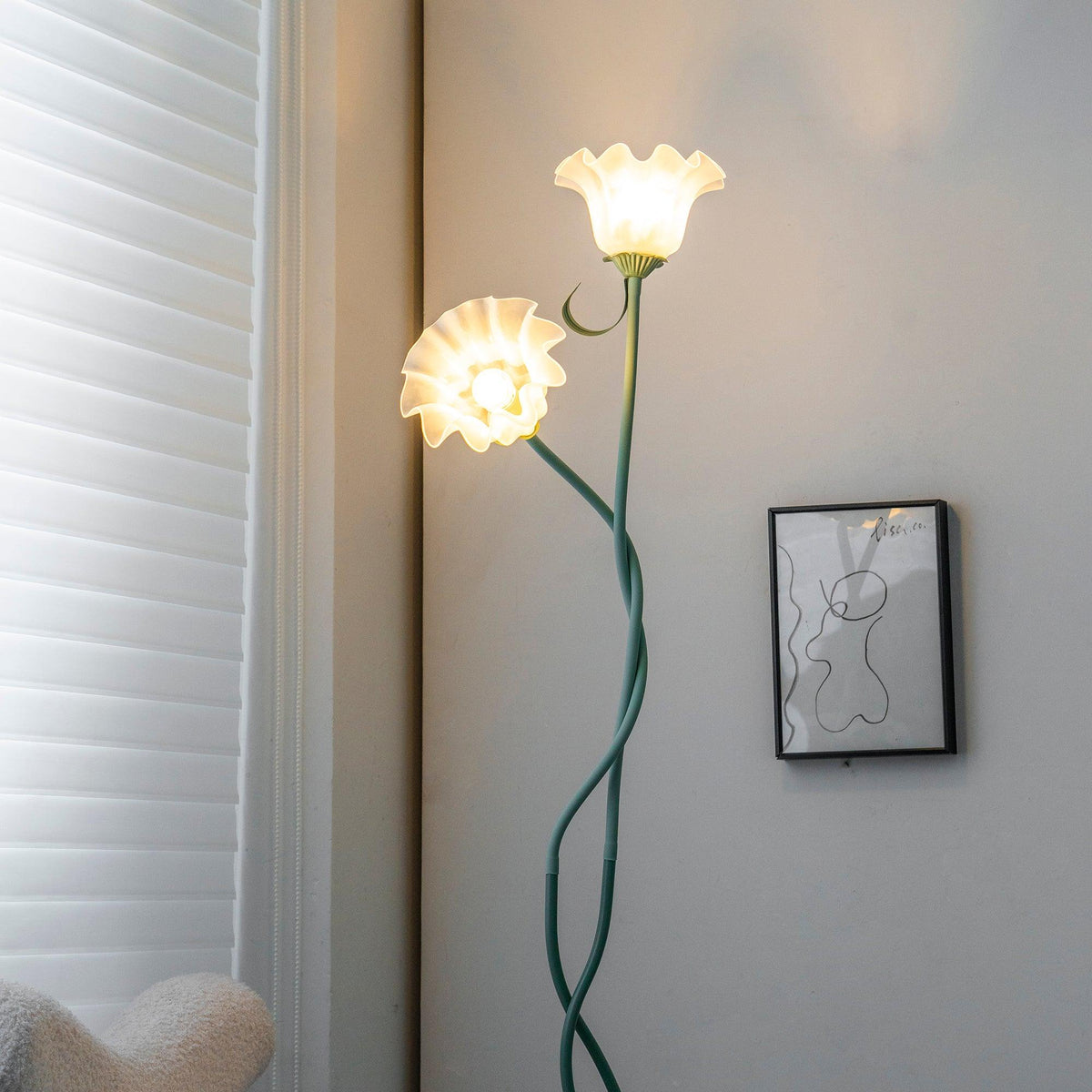 Calla Flowers Floor Lamp detail