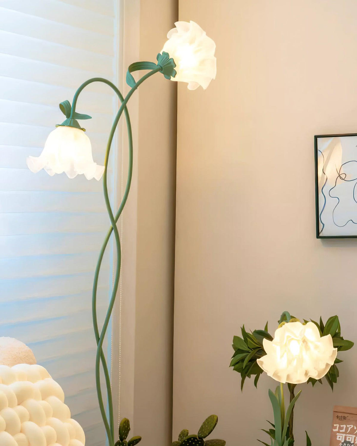 Calla Flowers Floor Lamp detail