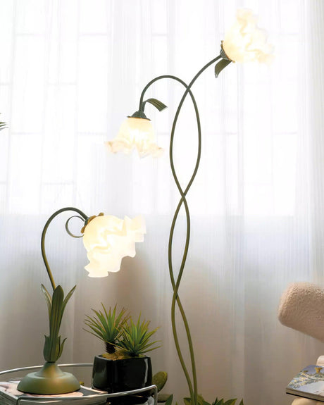 Calla Flowers Floor Lamp detail