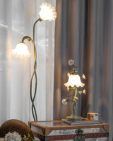 Calla Flowers Floor Lamp detail