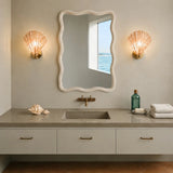 Luis shell wall light