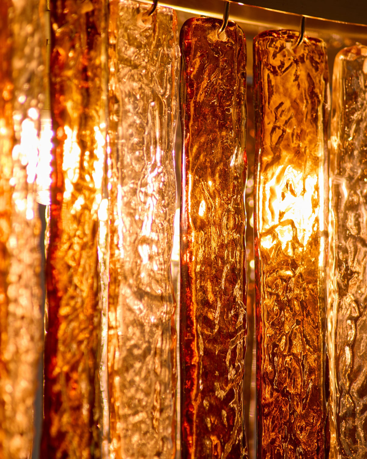 Mar Caramel Champagne Glass 9-Bulb Chandelier studio shot