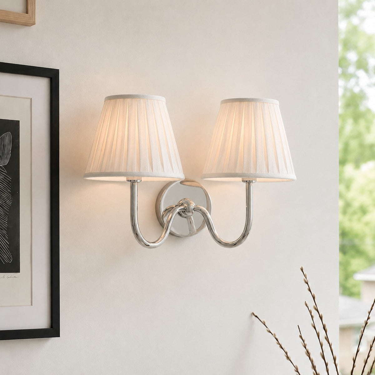 Luvora Wall Lamp 2 Heads / Chrome / White Pleated