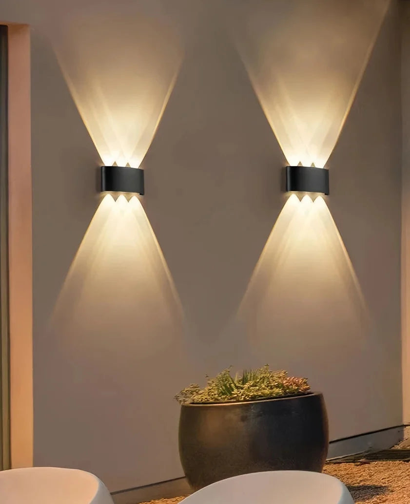 Elyra Outdoor LED Wall Light