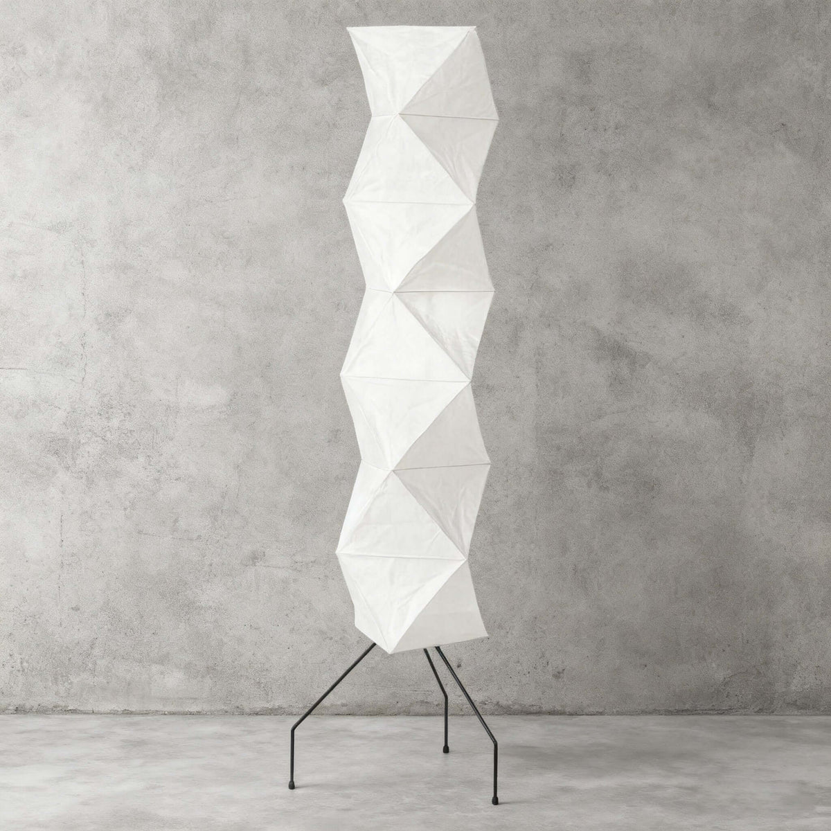 Akari UF4-L8 Floor Lamp White